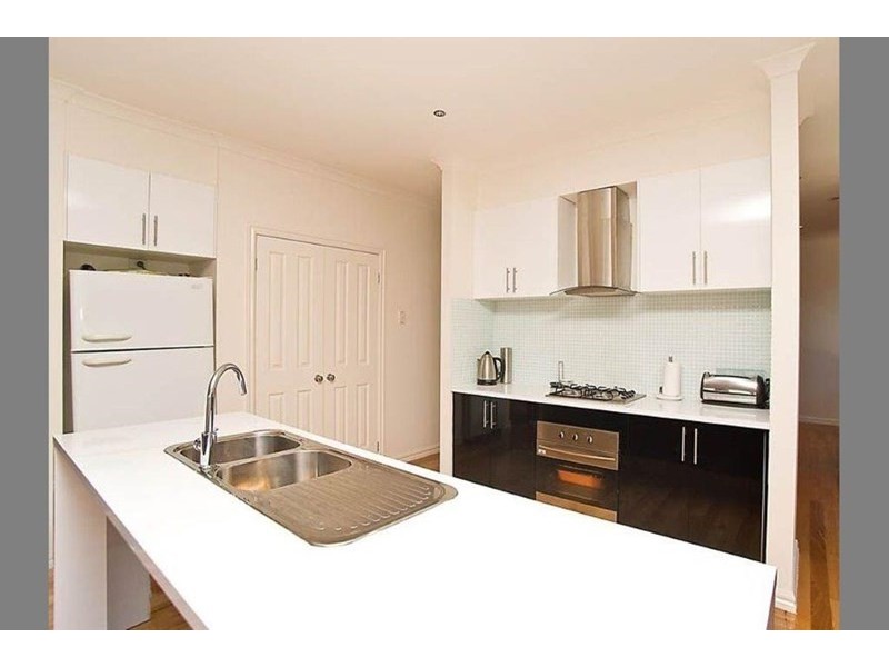 30 Mallacoota Way, Craigieburn VIC 3064