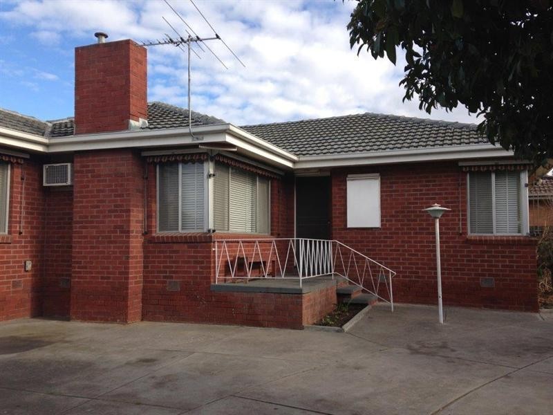 41 Craigieburn Road, Craigieburn VIC 3064