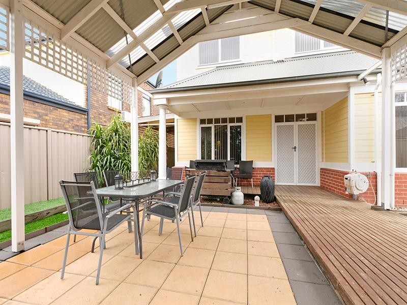 7 Parramatta Walk, Craigieburn VIC 3064