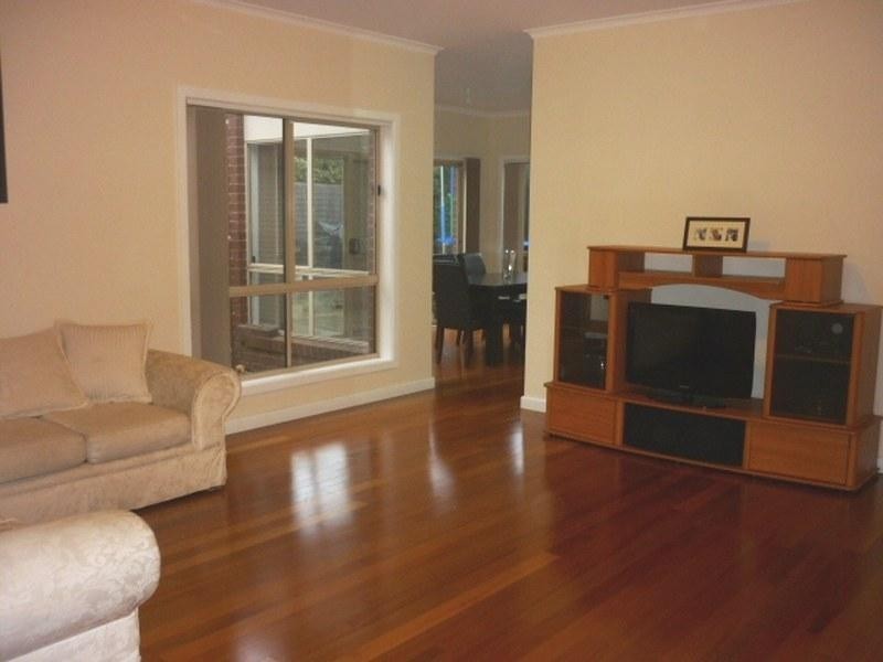 3 Reay Drive, Craigieburn VIC 3064