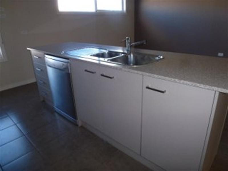 6A Centennial Park Drive, Craigieburn VIC 3064