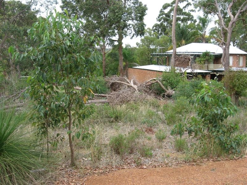 7 Empire Road, Carmel WA 6076