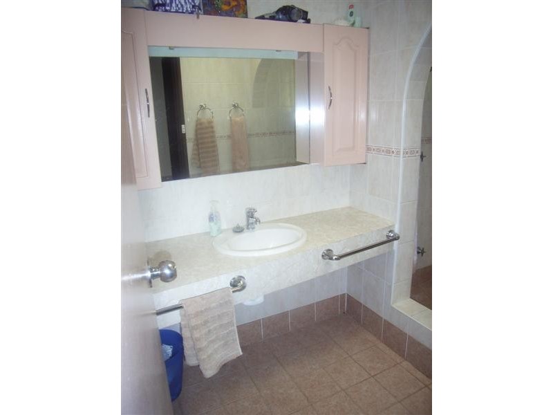 10 Peoples Avenue, Gooseberry Hill WA 6076