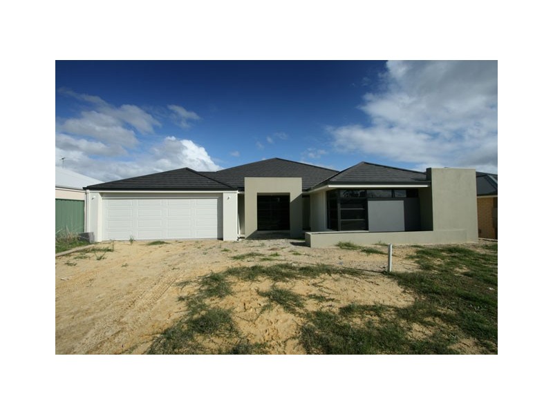 256 Adelaide Street, High Wycombe WA 6057