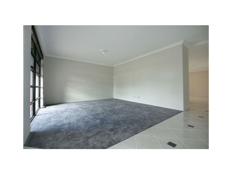 256 Adelaide Street, High Wycombe WA 6057