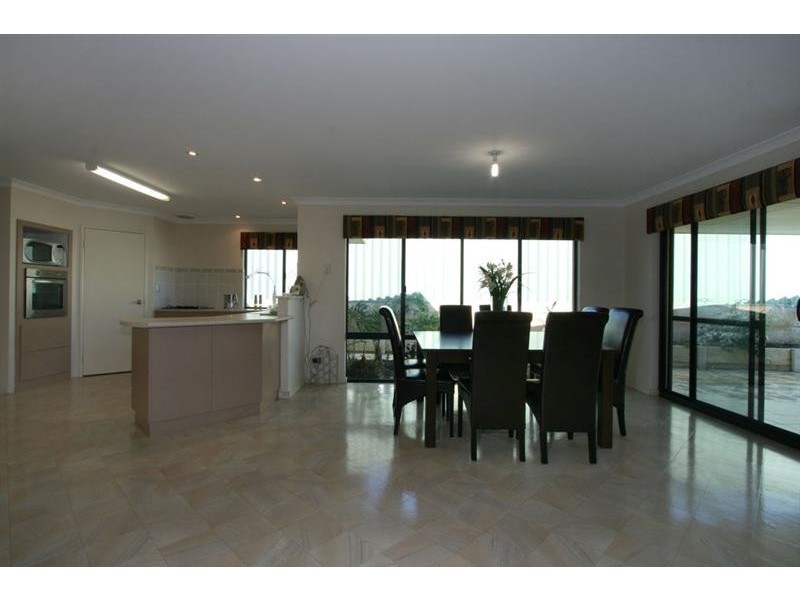 58 Benson Way, High Wycombe WA 6057