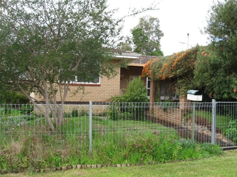 1 Paulett Way, Belmont WA 6104