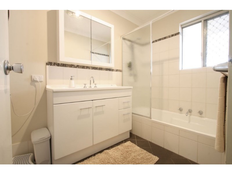 12 Marlock Court, Forrestfield WA 6058