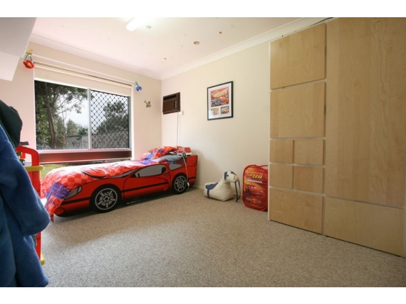 12 Marlock Court, Forrestfield WA 6058