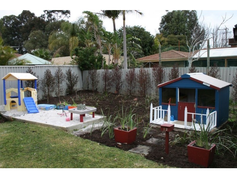 12 Marlock Court, Forrestfield WA 6058