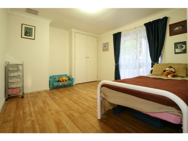 21 Booralie Way, Maida Vale WA 6057