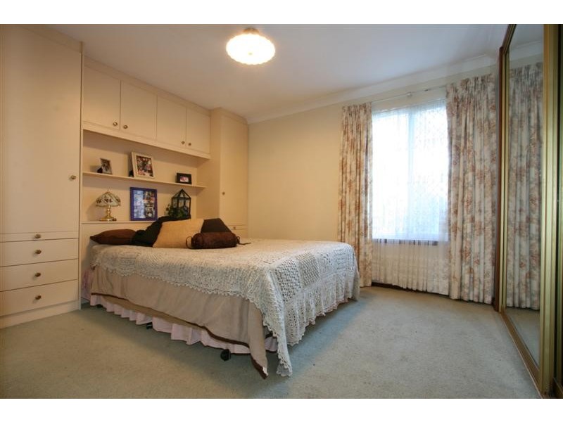 21 Booralie Way, Maida Vale WA 6057