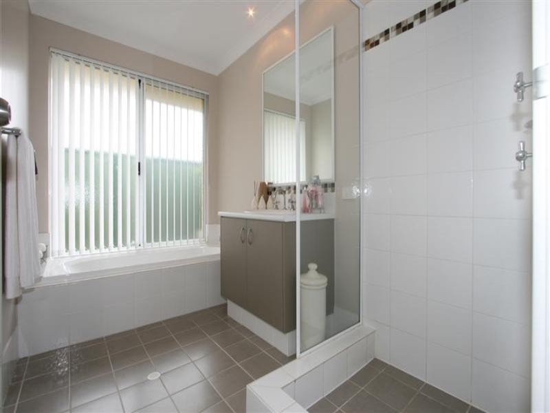 31 Teddington Loop, High Wycombe WA 6057