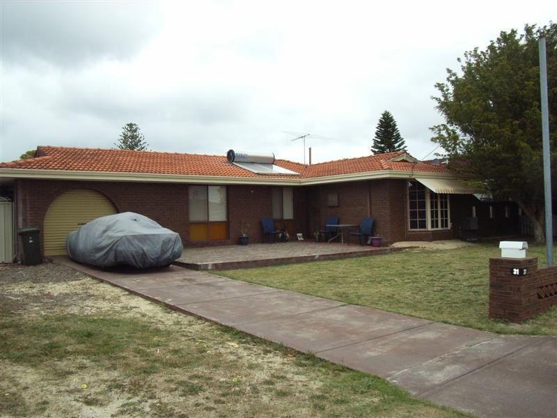 31 Hulley Place, High Wycombe WA 6057