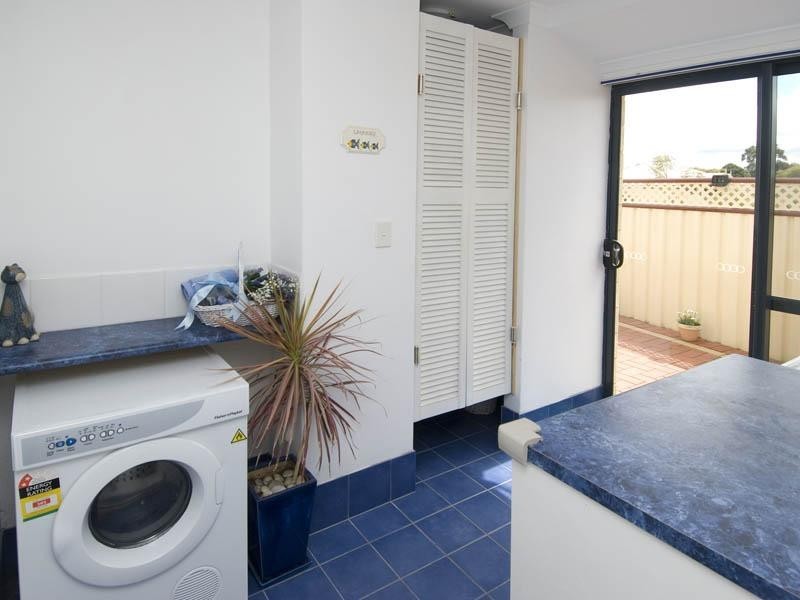 9 Yirrdah Court, Maida Vale WA 6057
