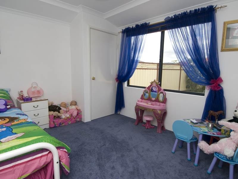 9 Yirrdah Court, Maida Vale WA 6057