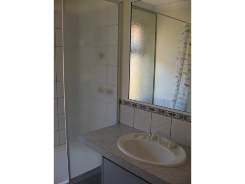 10 Jitti Court, South Guildford WA 6055