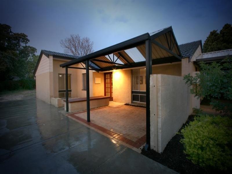 51 Bandalong Way, High Wycombe WA 6057