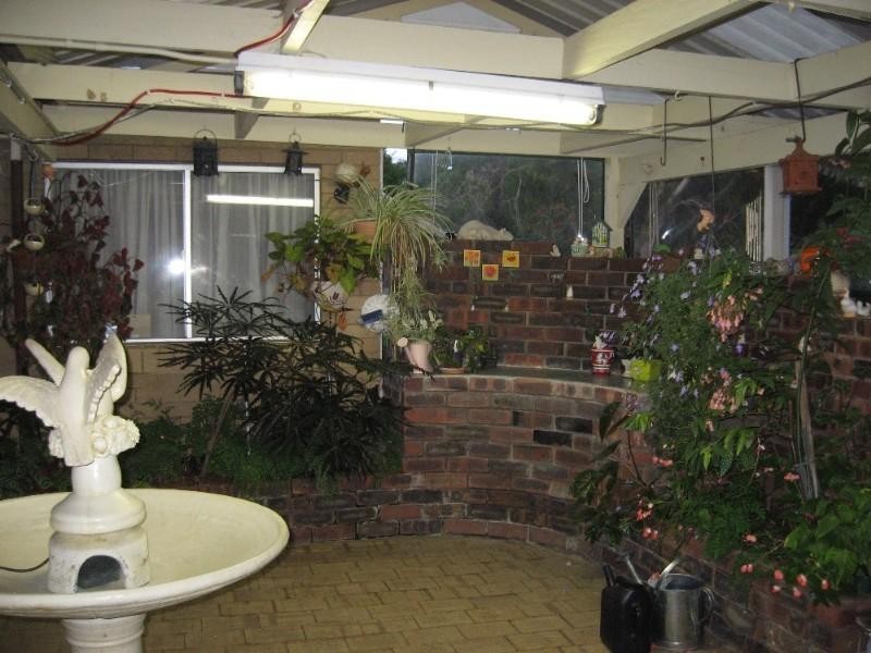 11 Bugendore Street, Maida Vale WA 6057