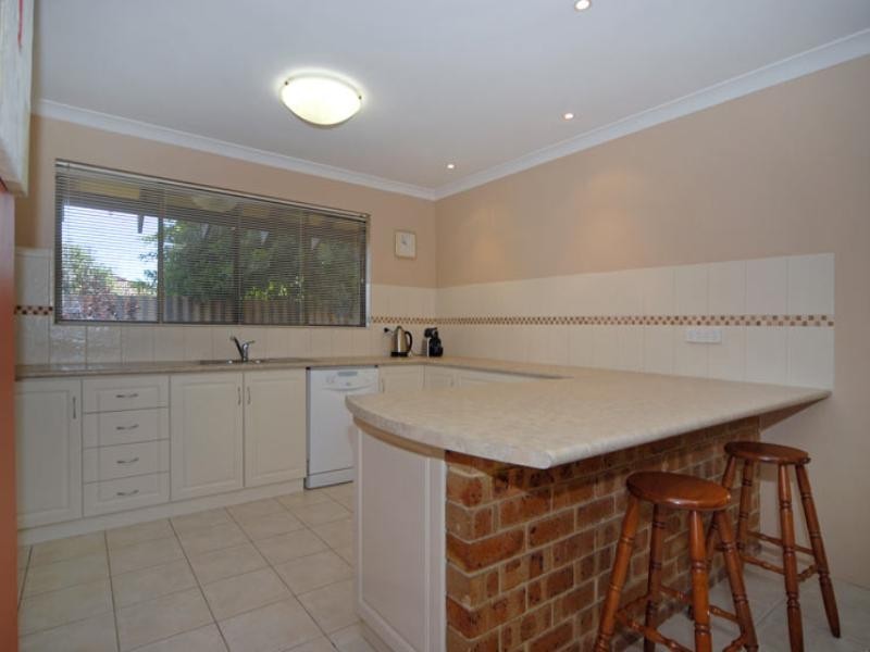 21 Edwards Road, High Wycombe WA 6057