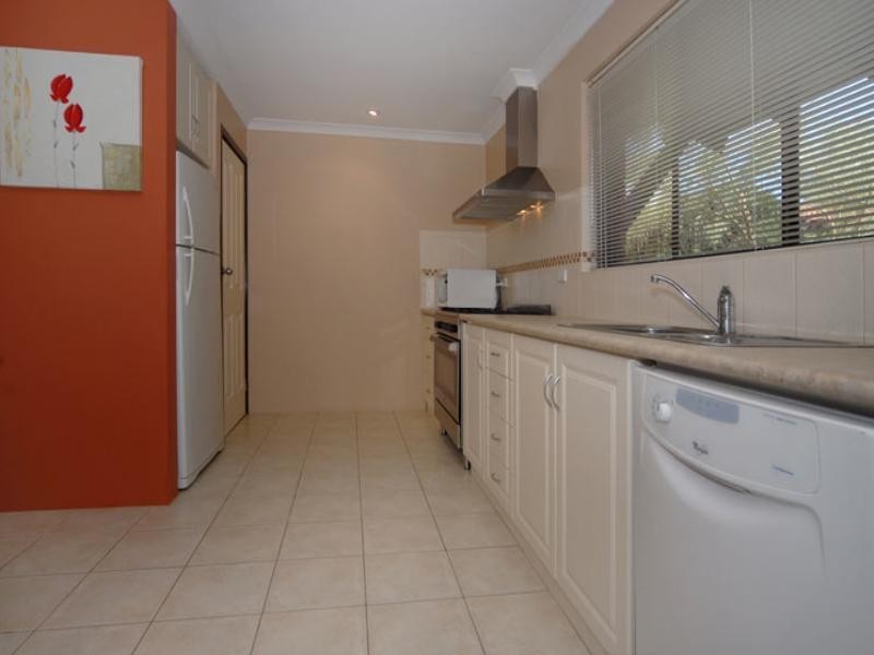 21 Edwards Road, High Wycombe WA 6057