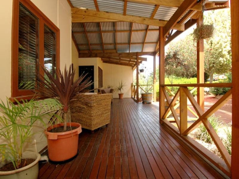 31 Mason Road, Kalamunda WA 6076