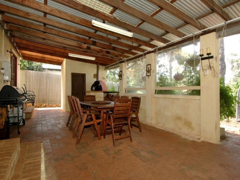 31 Mason Road, Kalamunda WA 6076