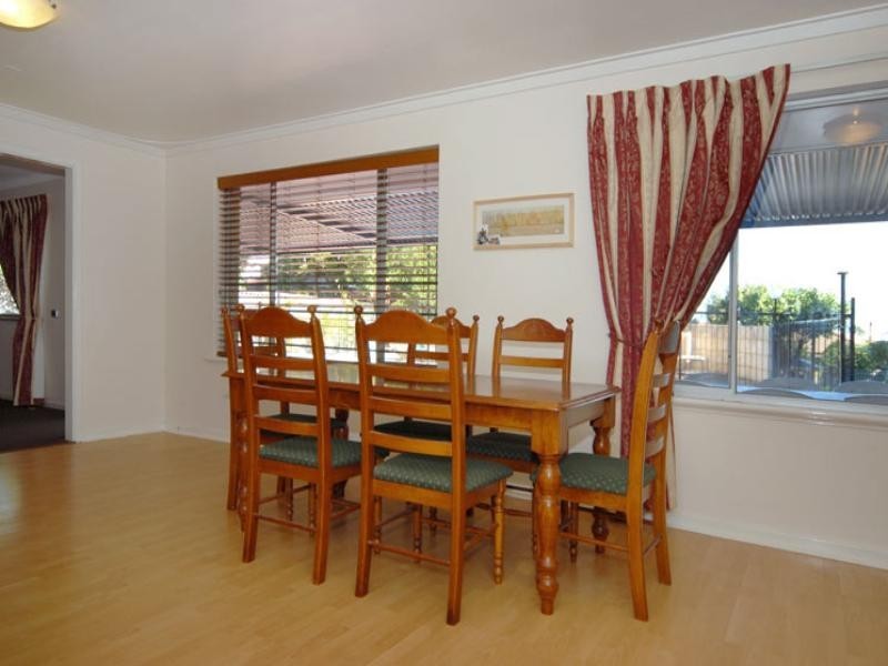 3 Arthur Road, Gooseberry Hill WA 6076