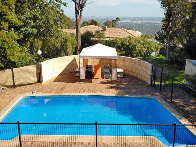 3 Arthur Road, Gooseberry Hill WA 6076