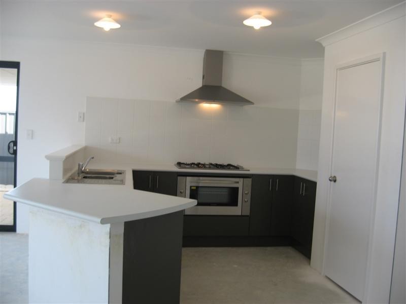 5 Epping Court, High Wycombe WA 6057