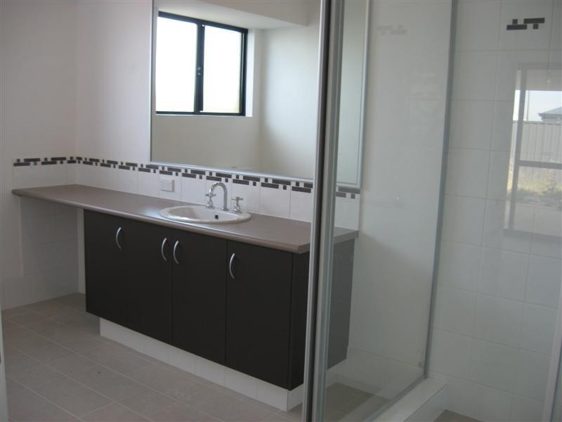 5 Epping Court, High Wycombe WA 6057