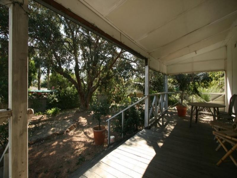 176 Canning Road, Kalamunda WA 6076