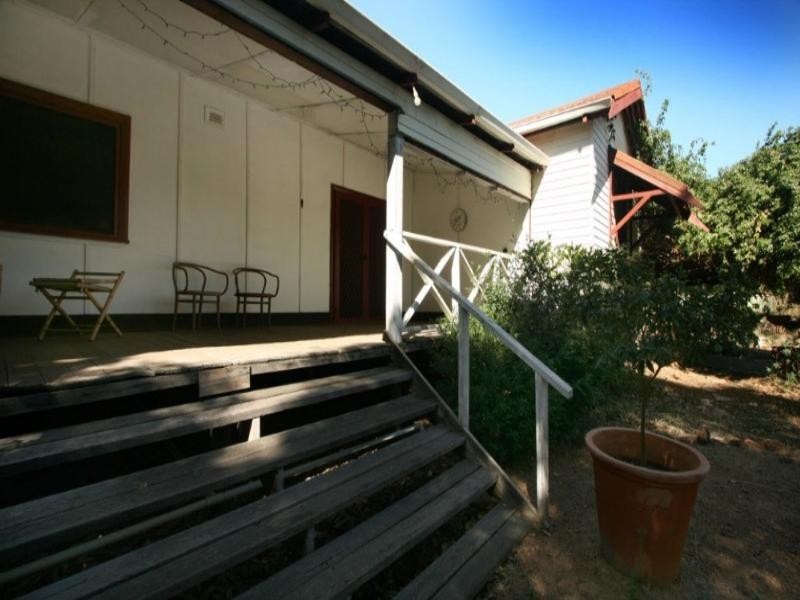 176 Canning Road, Kalamunda WA 6076