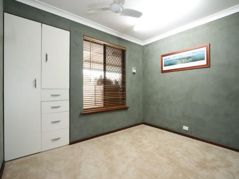 16 Lorikeet Loop, High Wycombe WA 6057