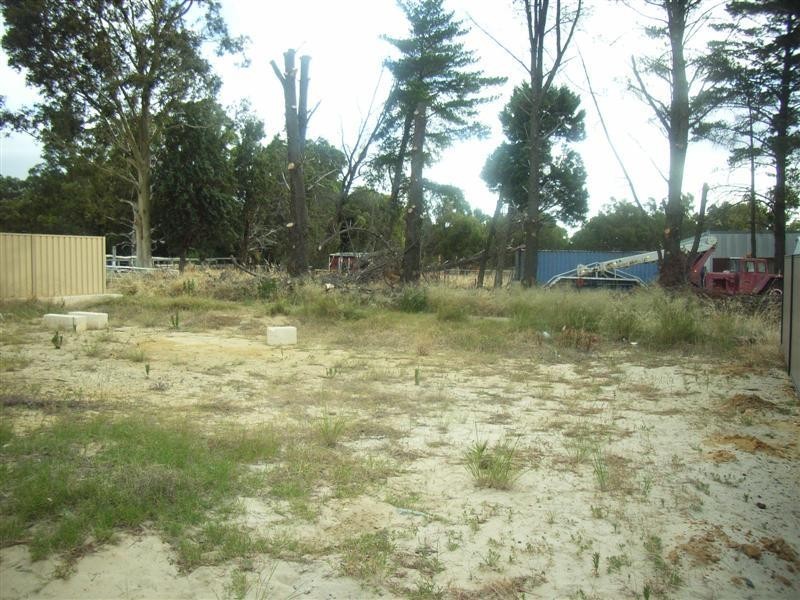 21 Azalea Gardens, Forrestfield WA 6058