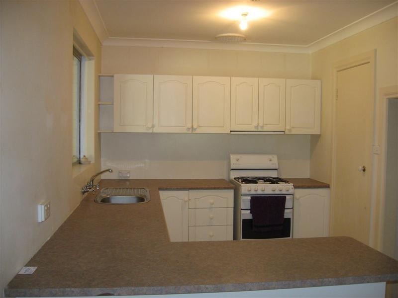 6 Wycombe Road, High Wycombe WA 6057