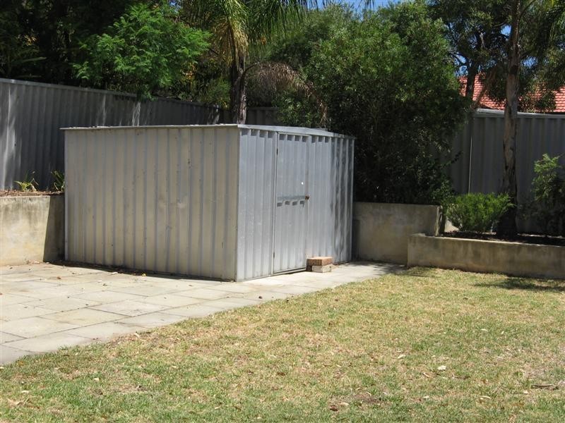 6 Wycombe Road, High Wycombe WA 6057