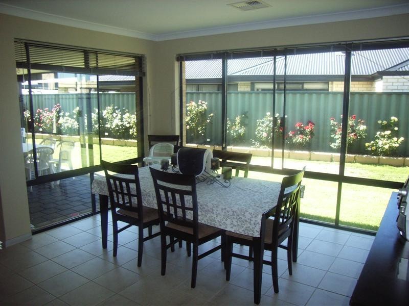 3 Elford Corner, High Wycombe WA 6057