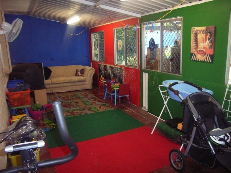 4 Charles Street, Maida Vale WA 6057