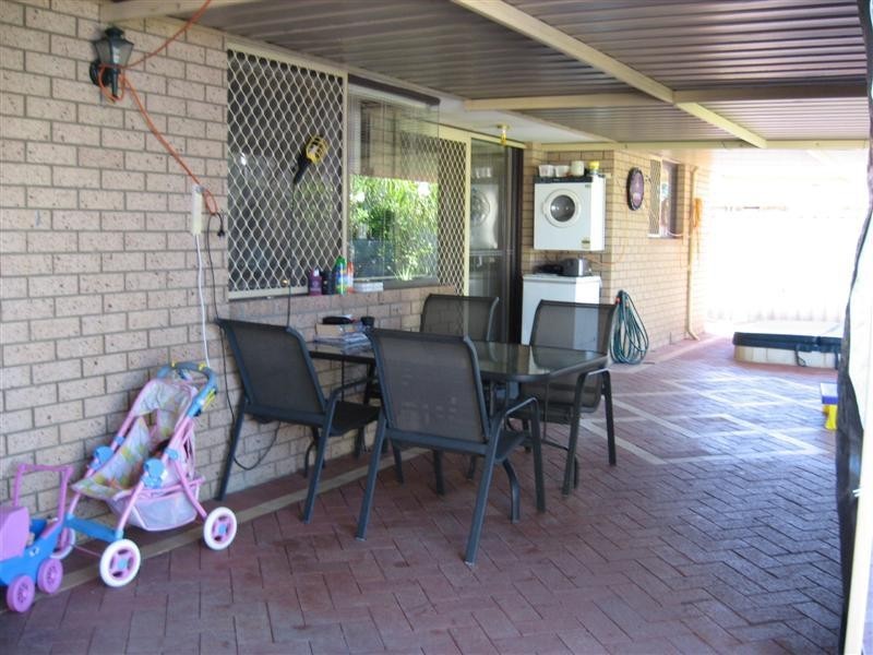 135 Newburn Road, High Wycombe WA 6057