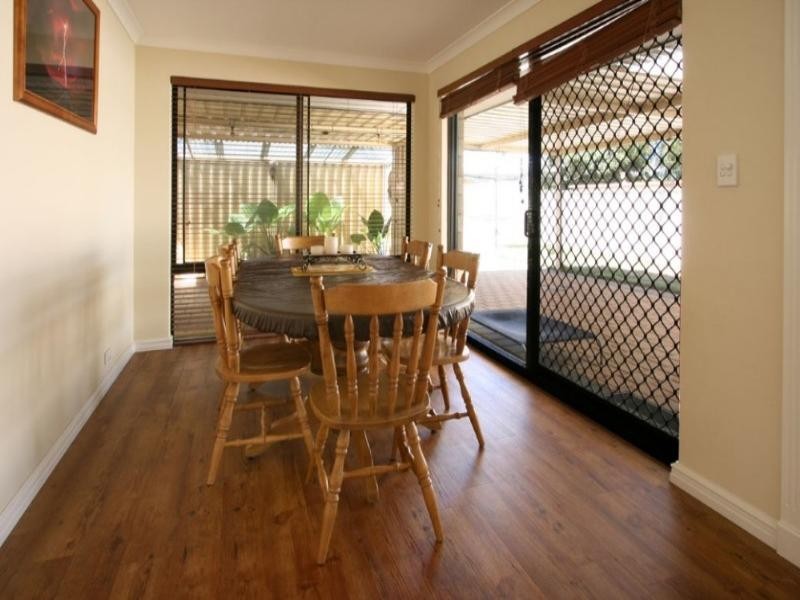 13 Myerson Crescent, Maida Vale WA 6057