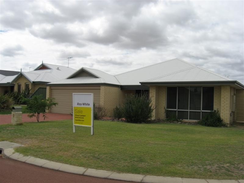 9 Elford Corner, High Wycombe WA 6057