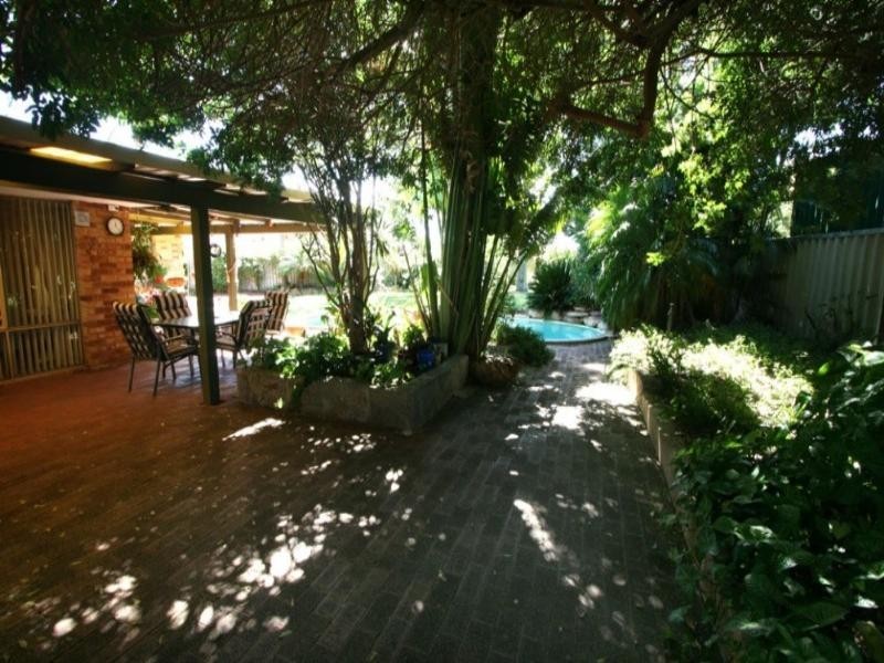 9 Harrier Court, High Wycombe WA 6057