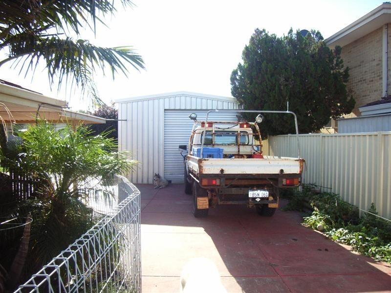 128 Newburn Road, High Wycombe WA 6057