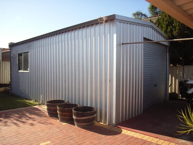 128 Newburn Road, High Wycombe WA 6057