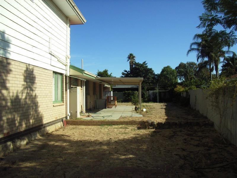 13 Hulley Place, High Wycombe WA 6057