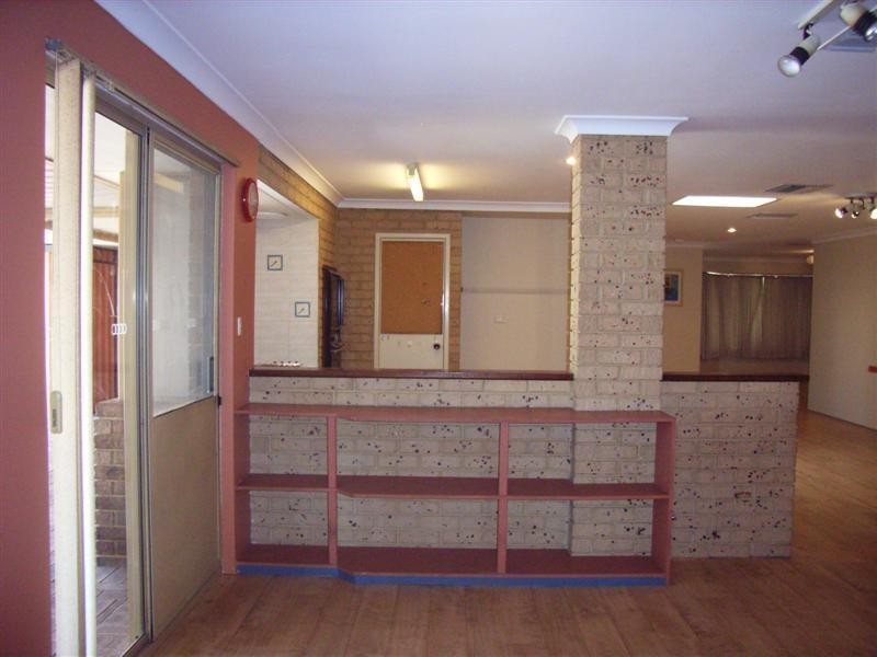 140 Newburn Road, High Wycombe WA 6057