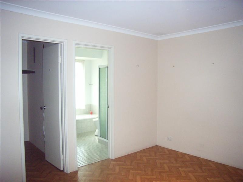 140 Newburn Road, High Wycombe WA 6057