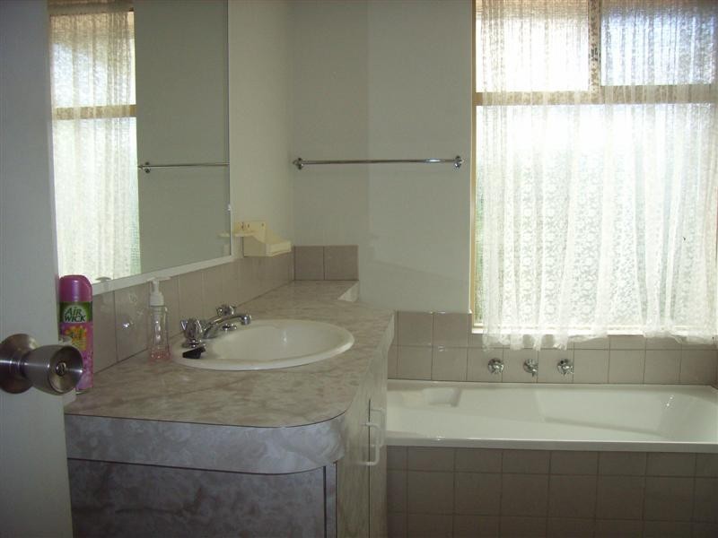 140 Newburn Road, High Wycombe WA 6057