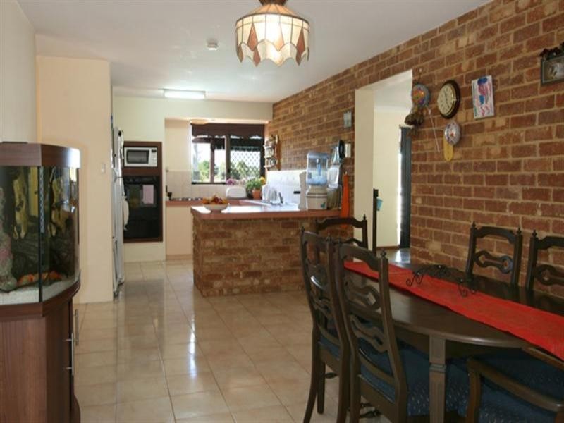 16 Falcon Court, High Wycombe WA 6057